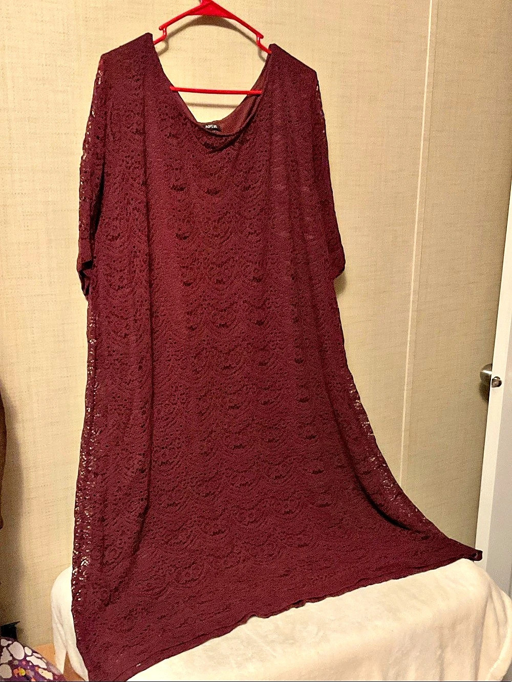 APT. 9 Floral Lace Maxi Dress in Burgundy